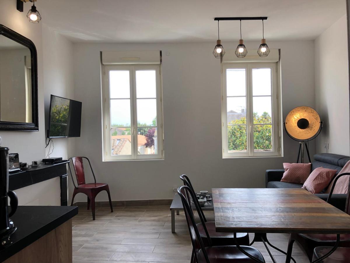 Appartement Le Logis de Virginie à Rochefort-sur-Mer Extérieur photo